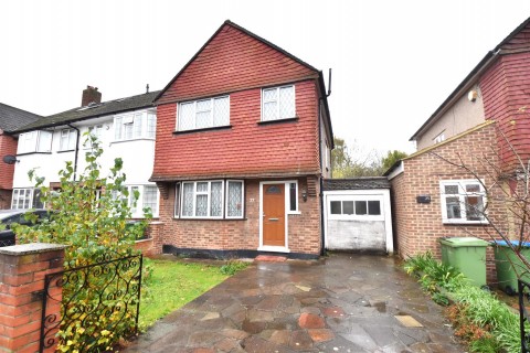 View Full Details for Sparrows Lane, New Eltham