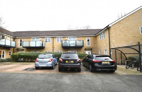 View Full Details for Talehangers Close, Bexleyheath