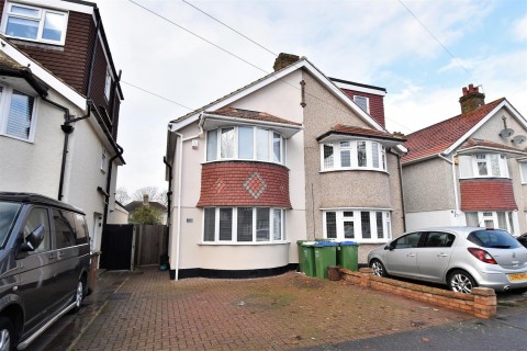 View Full Details for Brixham Road, Welling